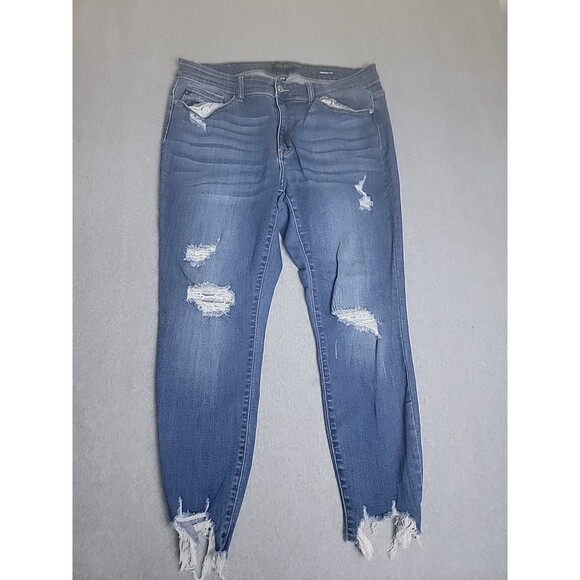 Judy Blue Jeans Womens 16W 36x26 Cropped Distressed High Rise Medium Fray Logo - Picture 1 of 13